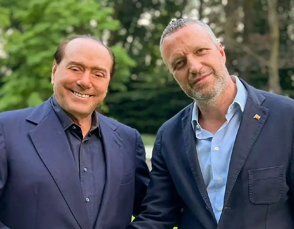 Flavio Tosi con Silvio Berlusconi